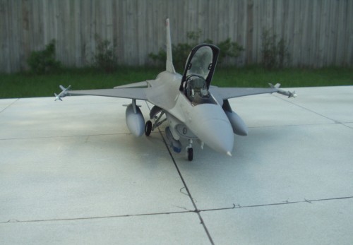 F-16Cpod 8 F-16Cpod 8