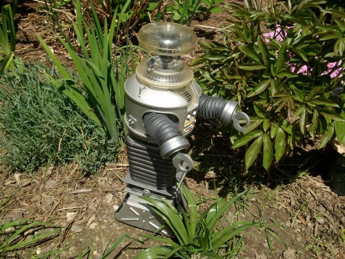 B9 robot 005 B9 robot 005