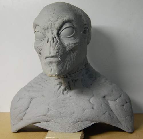 alien_bust01